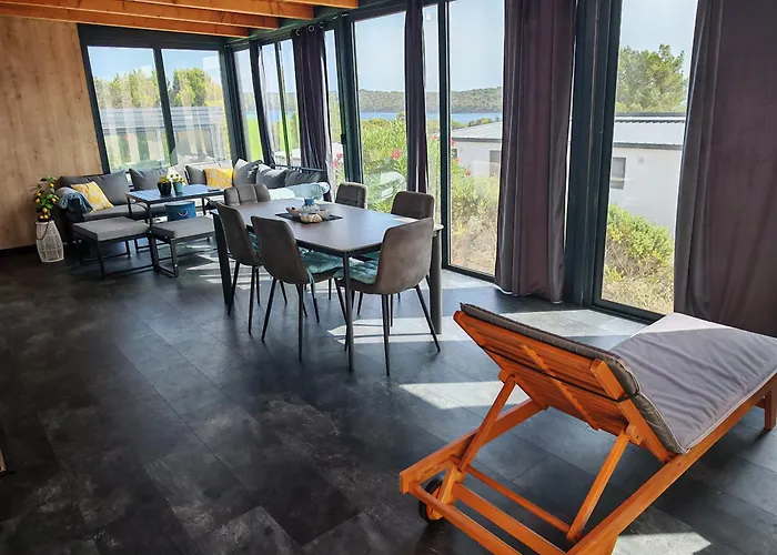 Camping Sea View Champagne By Vellaris, Luxury Mobile *
