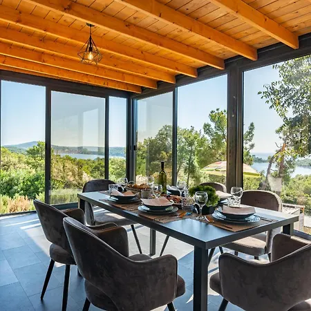 مكان تخييم Sea View Champagne By Vellaris, Luxury Mobile