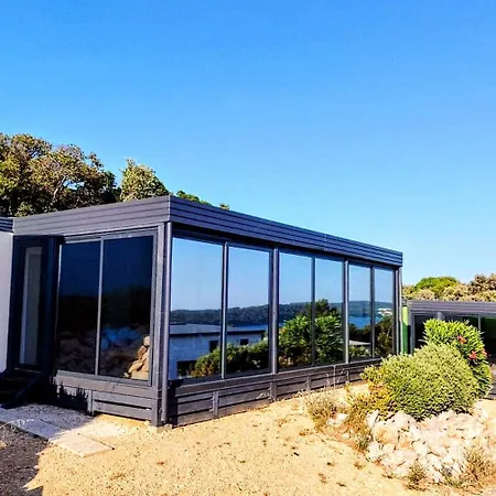 Sea View Champagne By Vellaris, Luxury Mobile مالي لوشينغْ