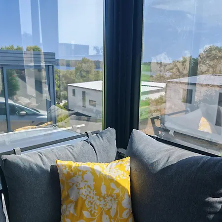 Kemp Sea View Champagne By Vellaris, Luxury Mobile