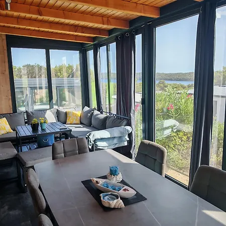 Kemp Sea View Champagne By Vellaris, Luxury Mobile Mali Lošinj