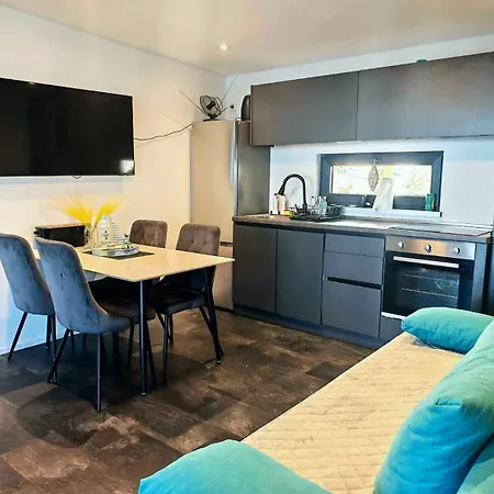 Sea View Champagne By Vellaris, Luxury Mobile Mali Lošinj