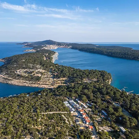 Kemp Sea View Champagne By Vellaris, Luxury Mobile Mali Lošinj