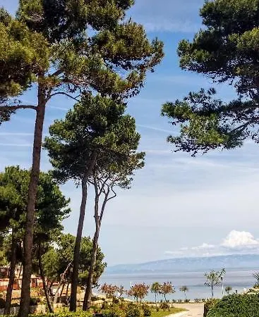 Sea View Champagne By Vellaris, Luxury Mobile Kemping Mali Lošinj